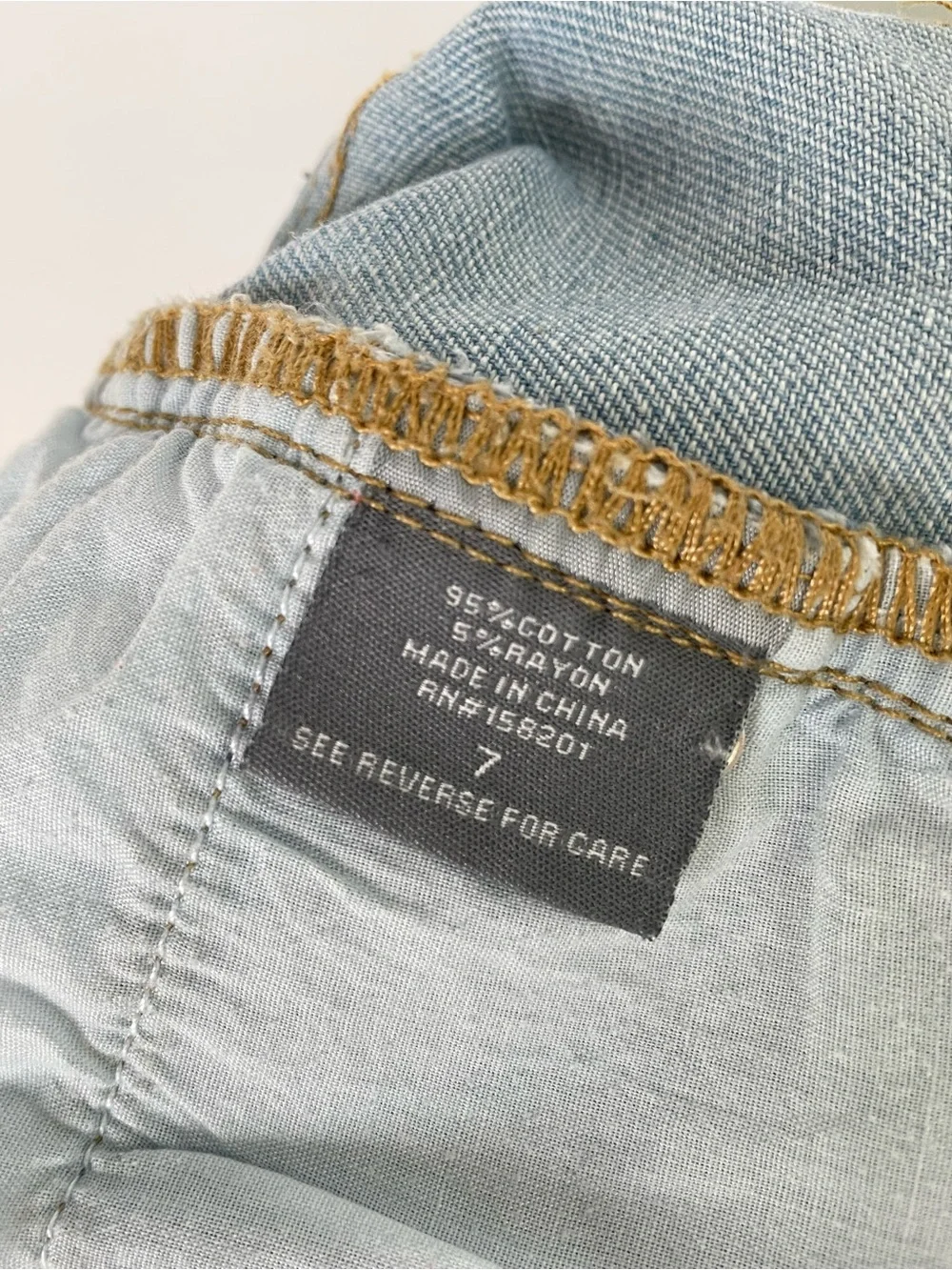Feminine | Cali 1850 Embroidered Bow Wide Leg Jeans | Light Wash High Rise | 7 - Picture 11 of 11